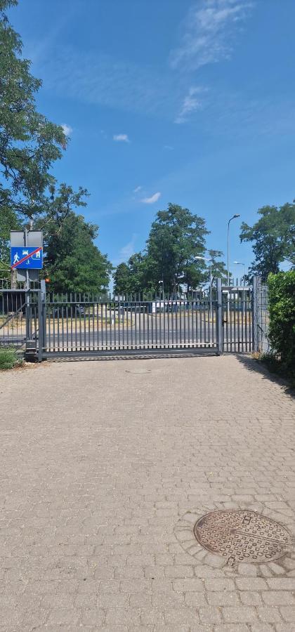 Apartament Leopard Быдгощ Экстерьер фото